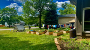 garden chicken coop and laundry line